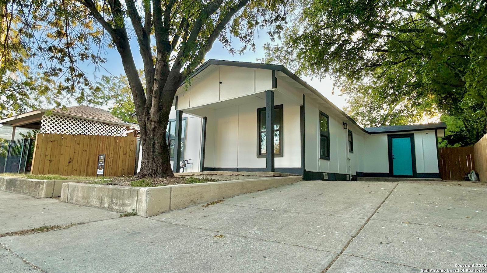 857 SW 34th Street San Antonio TX 78237