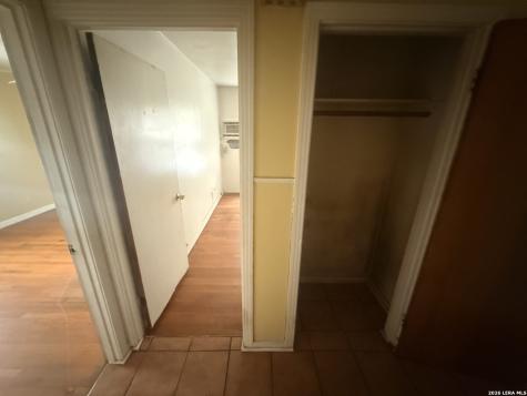 470 E Amber Street San Antonio TX 78221