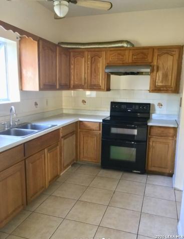 402 Ogrady Street Boerne TX 78006
