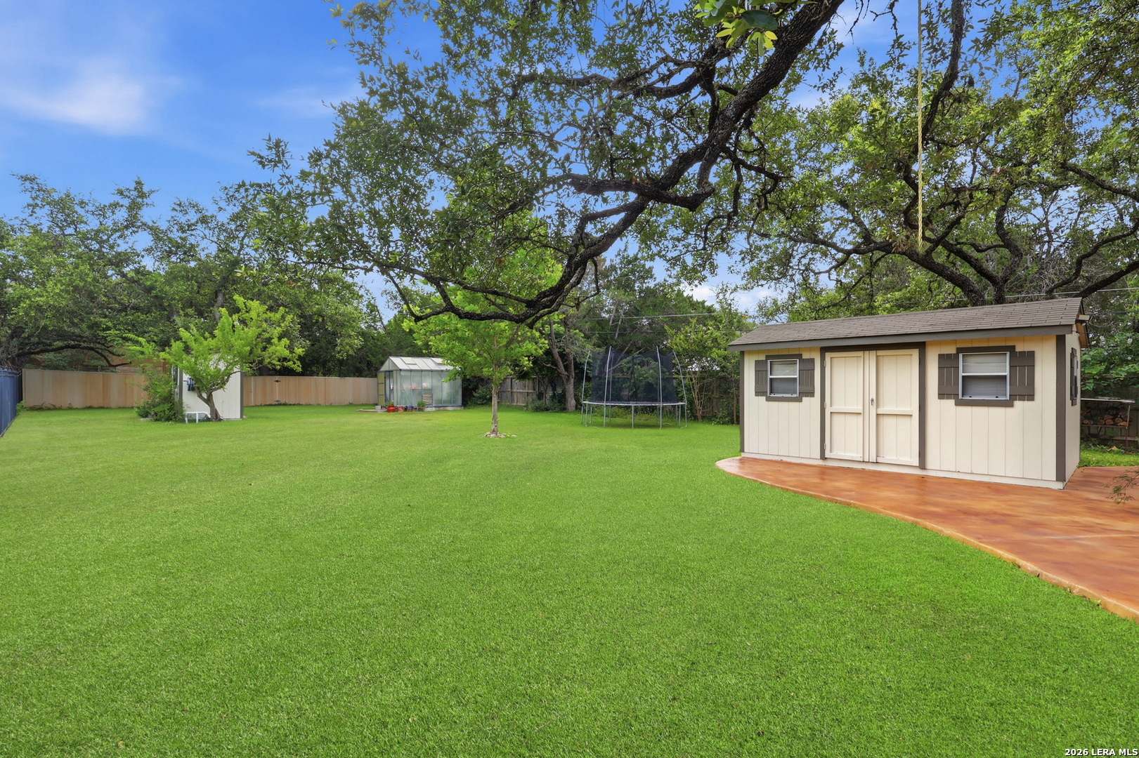 8430 Twisted Oaks Garden Ridge TX 78266