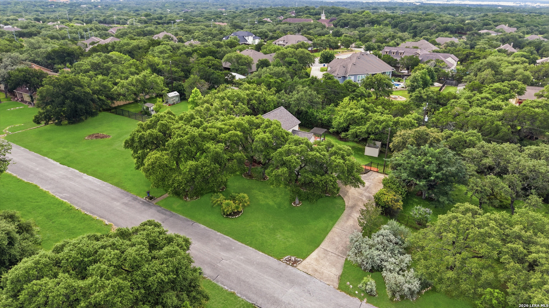 8430 Twisted Oaks Garden Ridge TX 78266