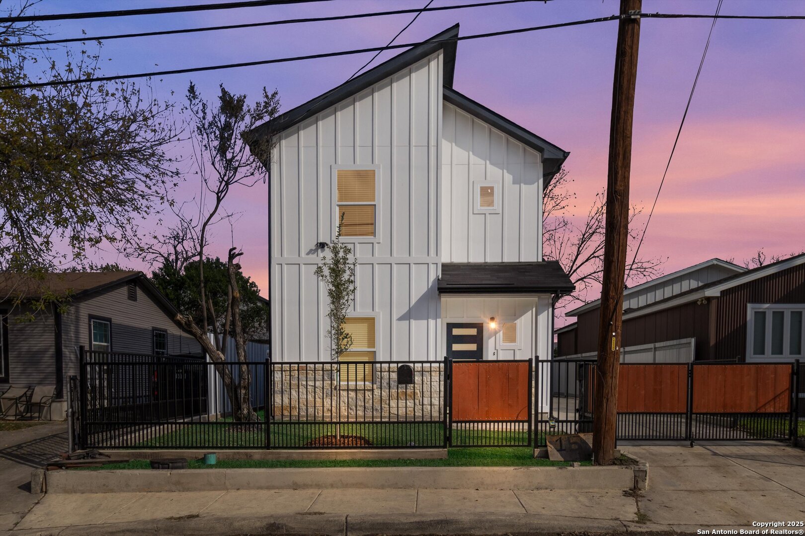 153 Stribling San Antonio TX 78204