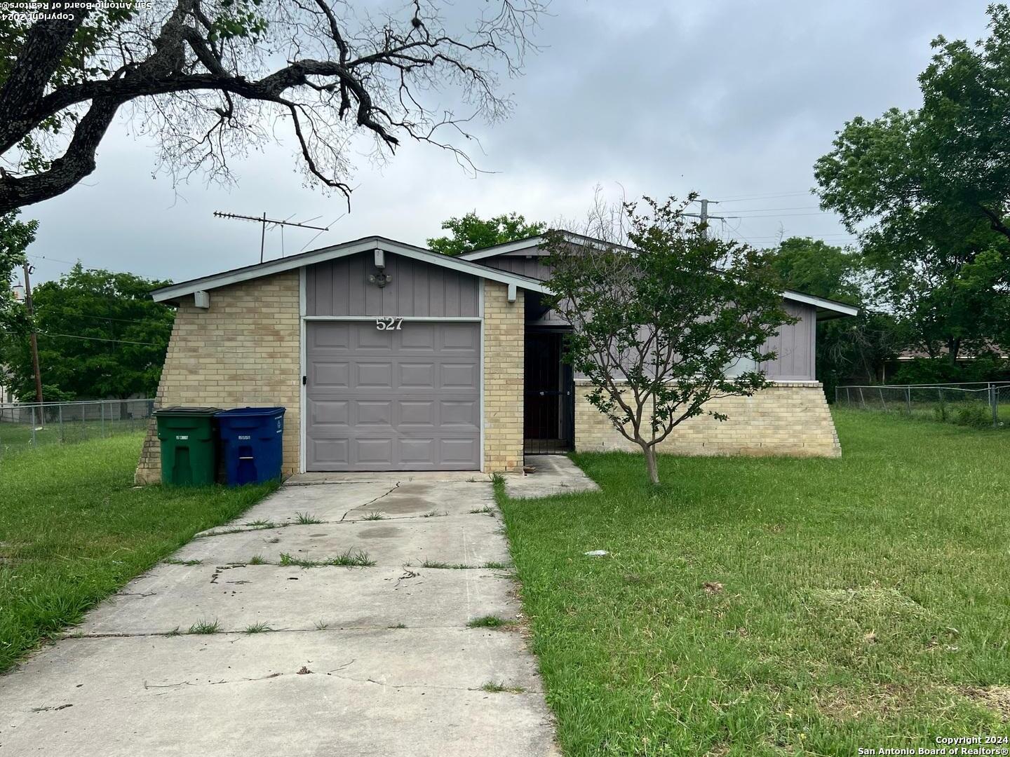 527 Barbuda Street San Antonio TX 78227
