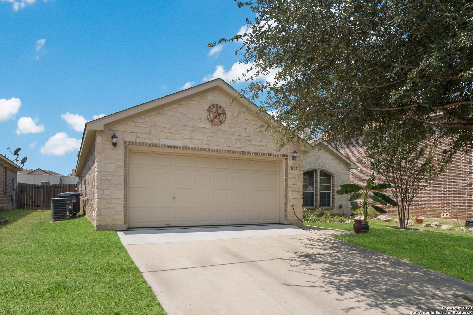 3807 Southern Grove San Antonio TX 78222