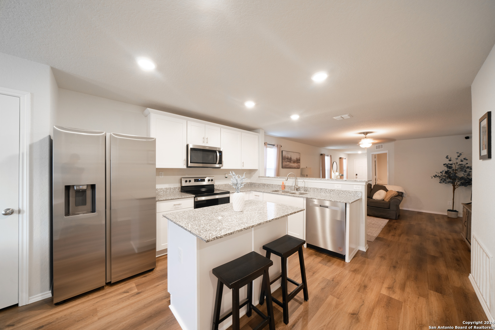 6330 Silver Pegasus San Antonio TX 78218