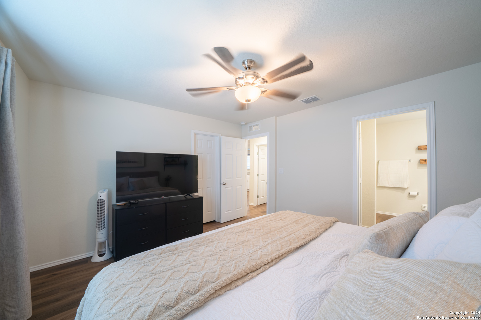 6330 Silver Pegasus San Antonio TX 78218