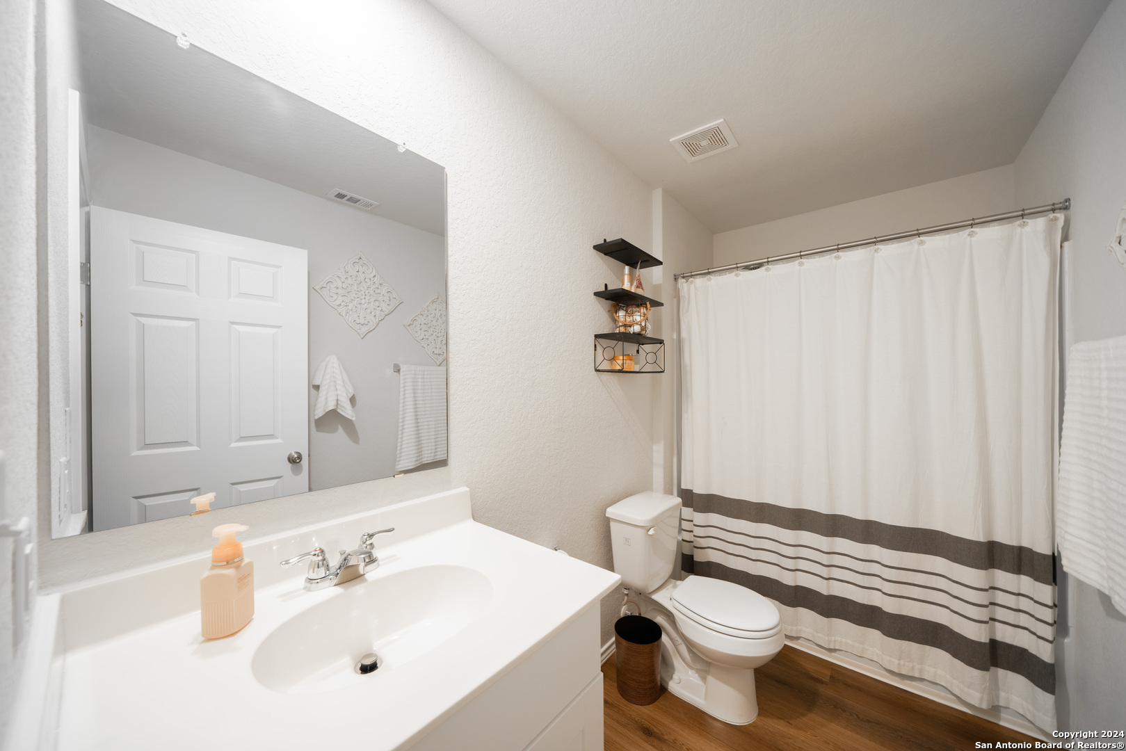 6330 Silver Pegasus San Antonio TX 78218