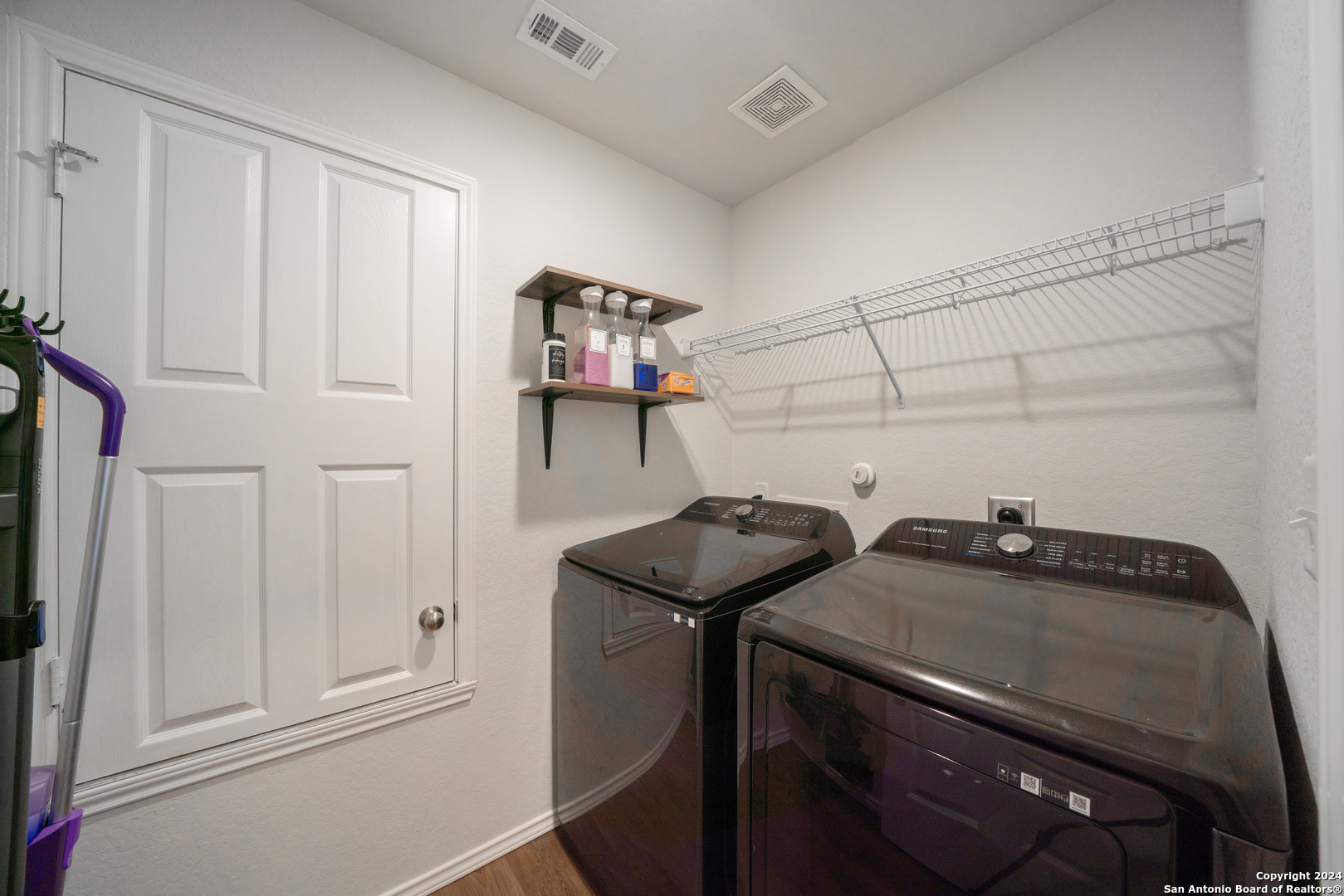 6330 Silver Pegasus San Antonio TX 78218