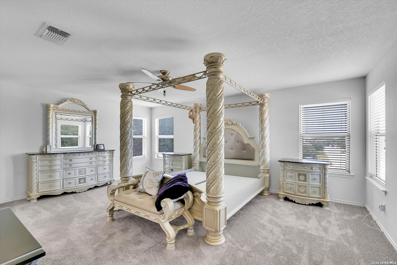 4506 Echo Grove San Antonio TX 78259