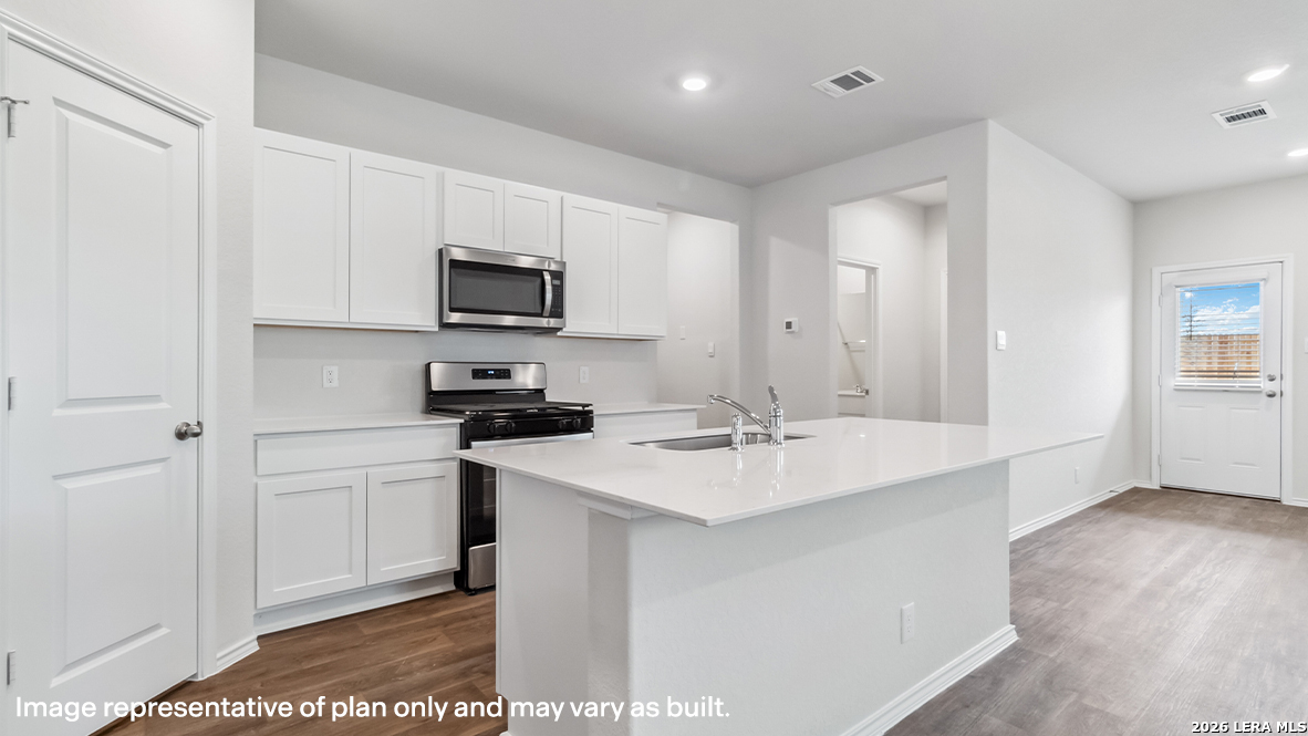 5309 Grass Hill Drive San Antonio TX 78238
