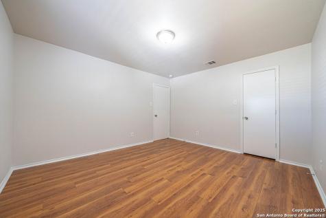 7419 Tamburo Trail San Antonio TX 78266
