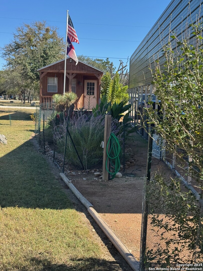 567 River Bend Bandera TX 78003