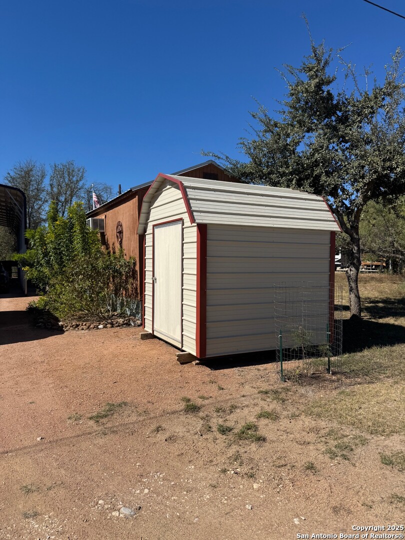 567 River Bend Bandera TX 78003