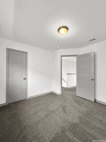 2045 Silver Oaks San Antonio TX 78213