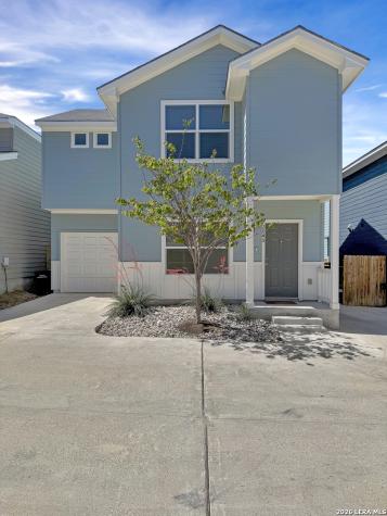 2045 Silver Oaks San Antonio TX 78213