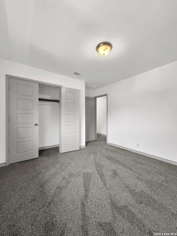 2045 Silver Oaks San Antonio TX 78213