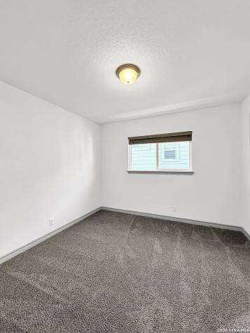 2045 Silver Oaks San Antonio TX 78213