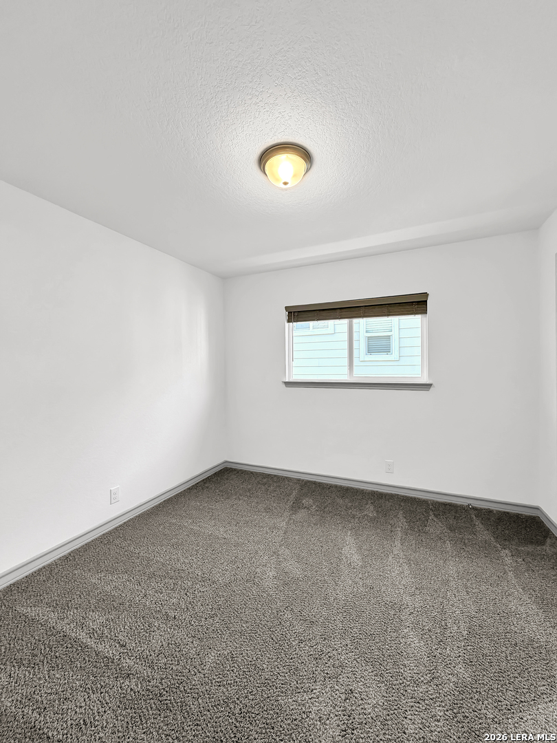 2045 Silver Oaks San Antonio TX 78213