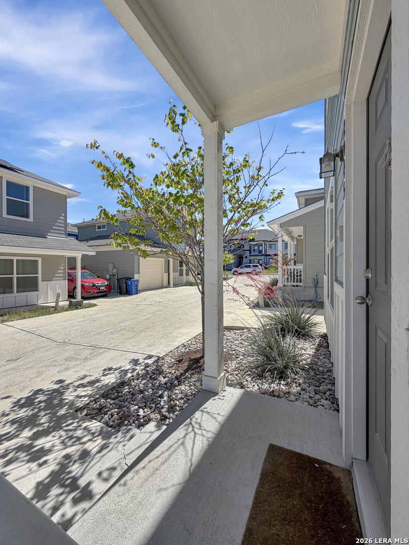 2045 Silver Oaks San Antonio TX 78213