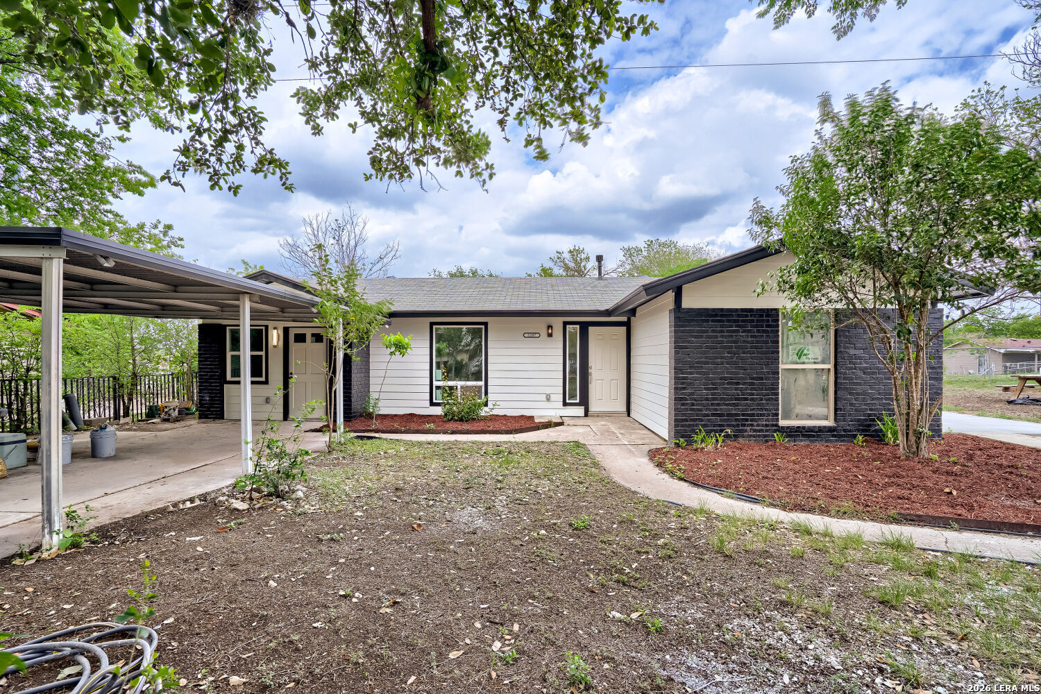 5207 Hemphill Drive San Antonio TX 78228