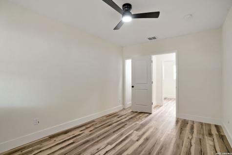 5207 Hemphill Drive San Antonio TX 78228