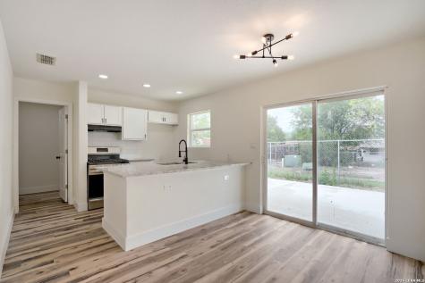 5207 Hemphill Drive San Antonio TX 78228
