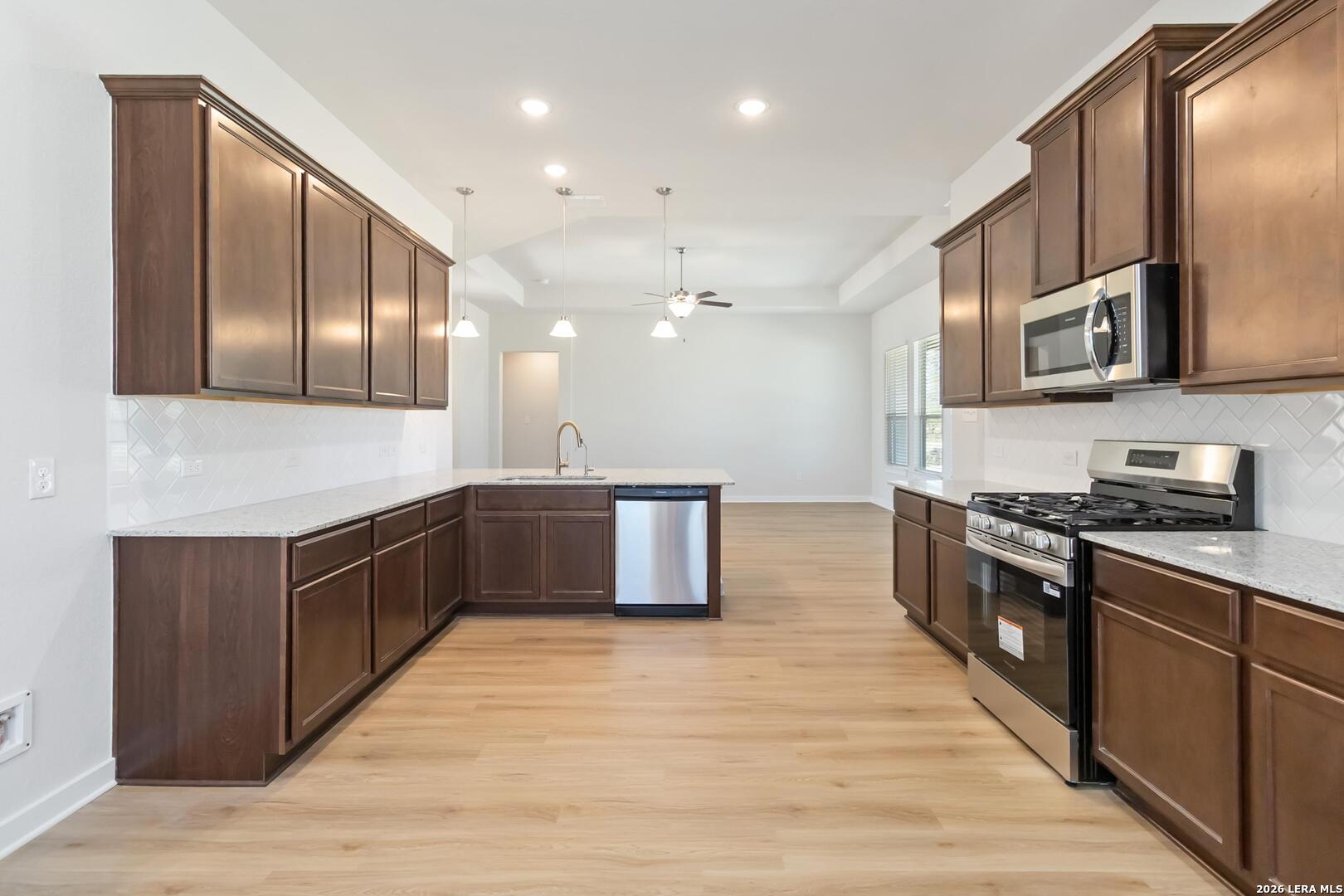 3608 Prairie Cactus San Antonio TX 78264