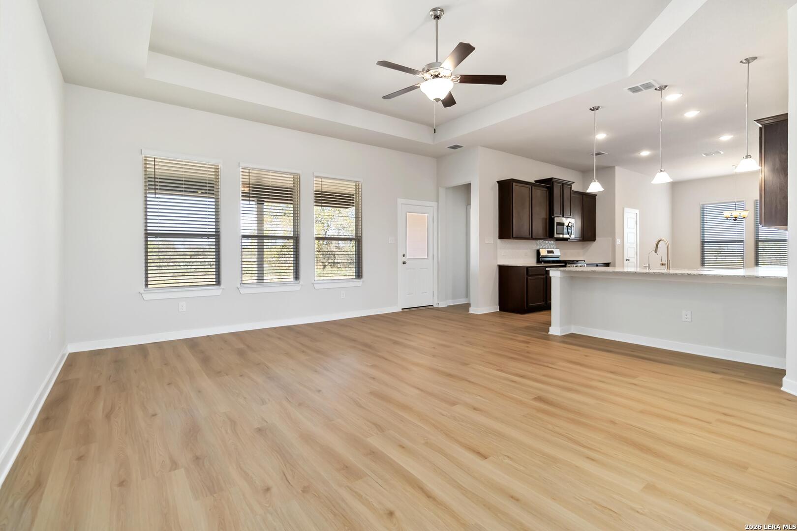 3608 Prairie Cactus San Antonio TX 78264