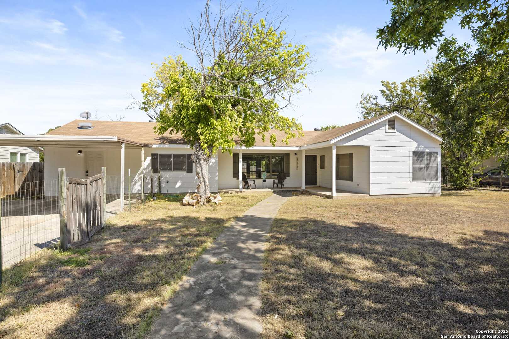 512 Ruth Street Kerrville TX 78028