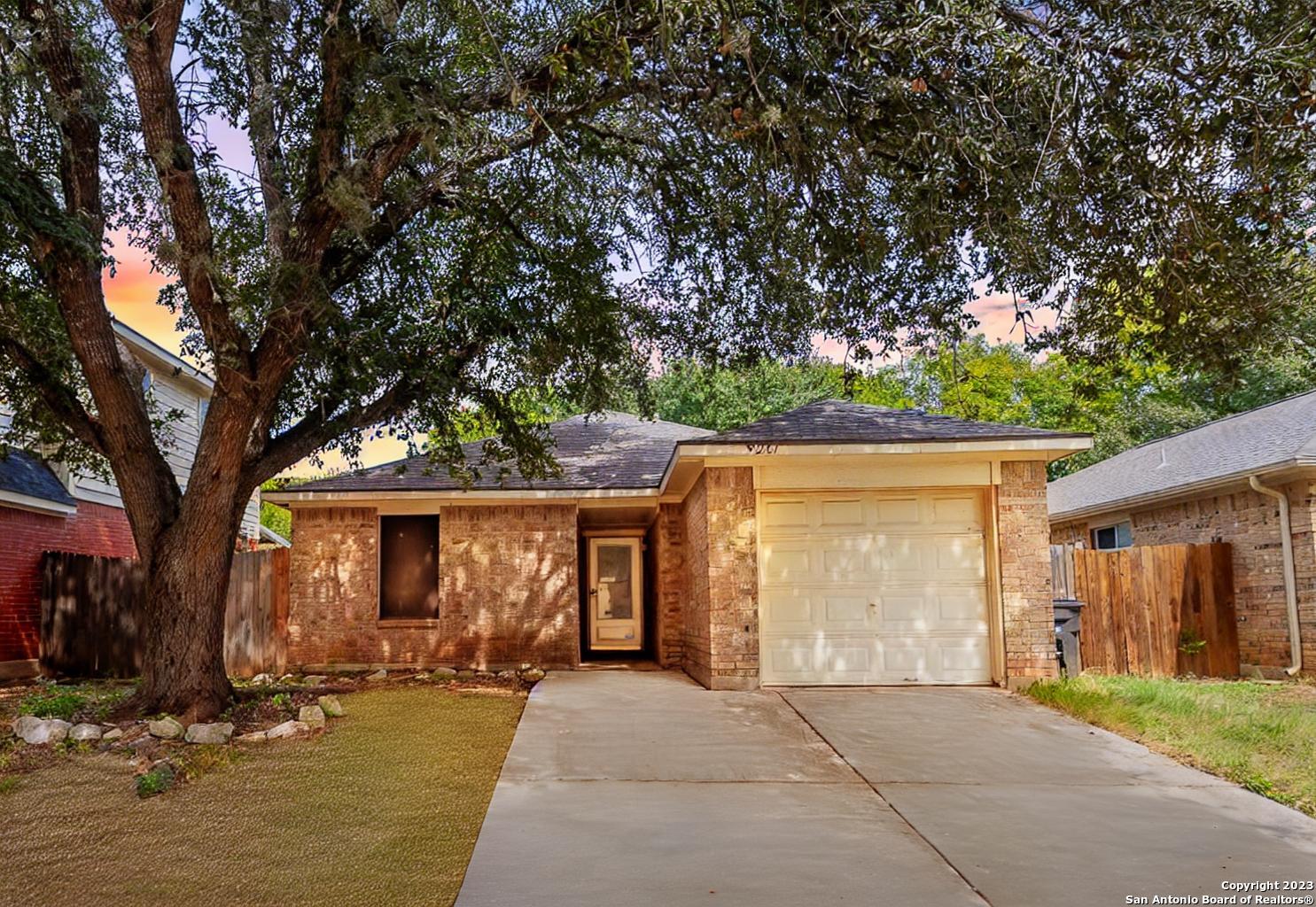 9247 Encino Village San Antonio TX 78250