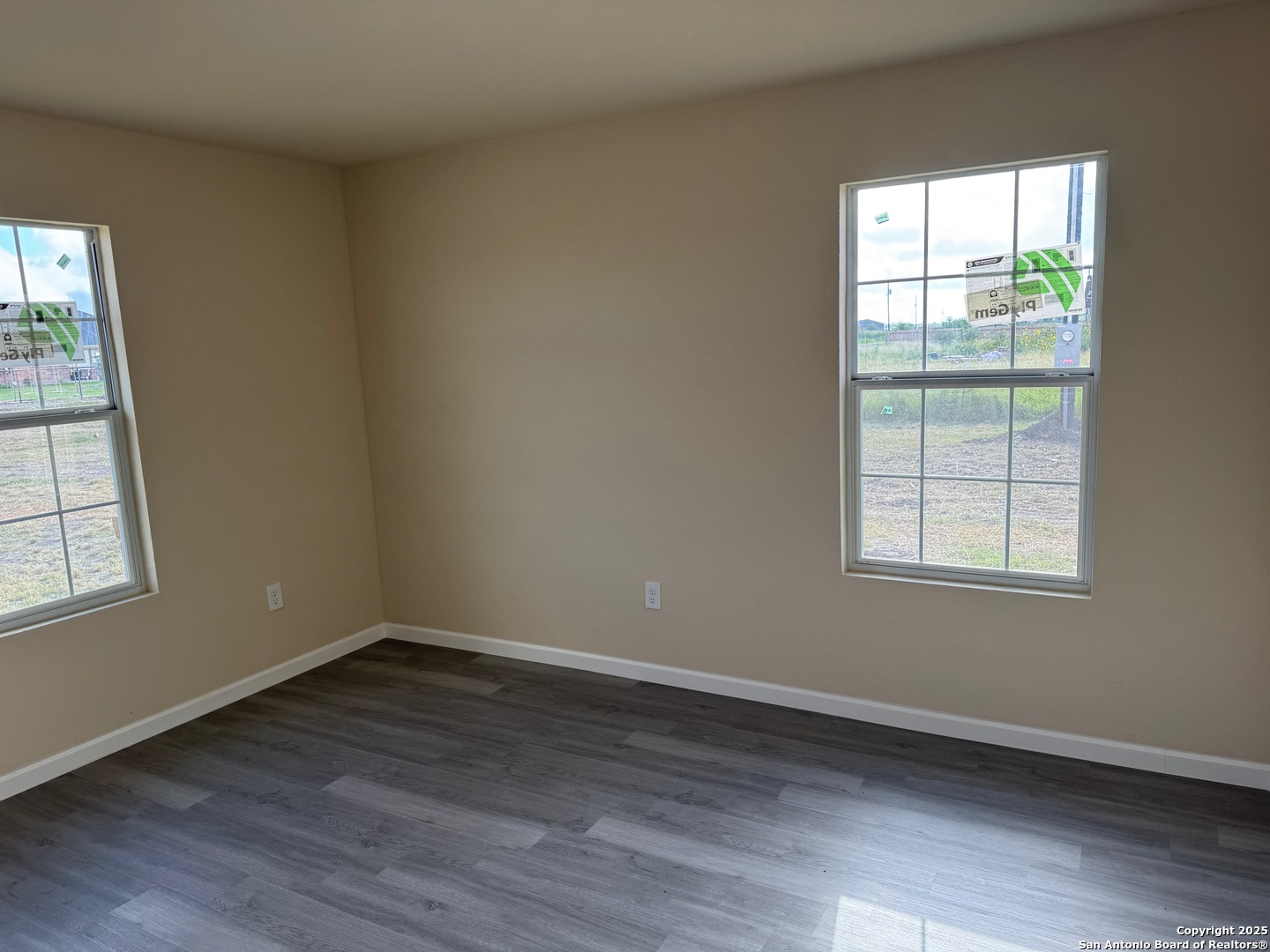 450 County Road 679 Natalia TX 78059