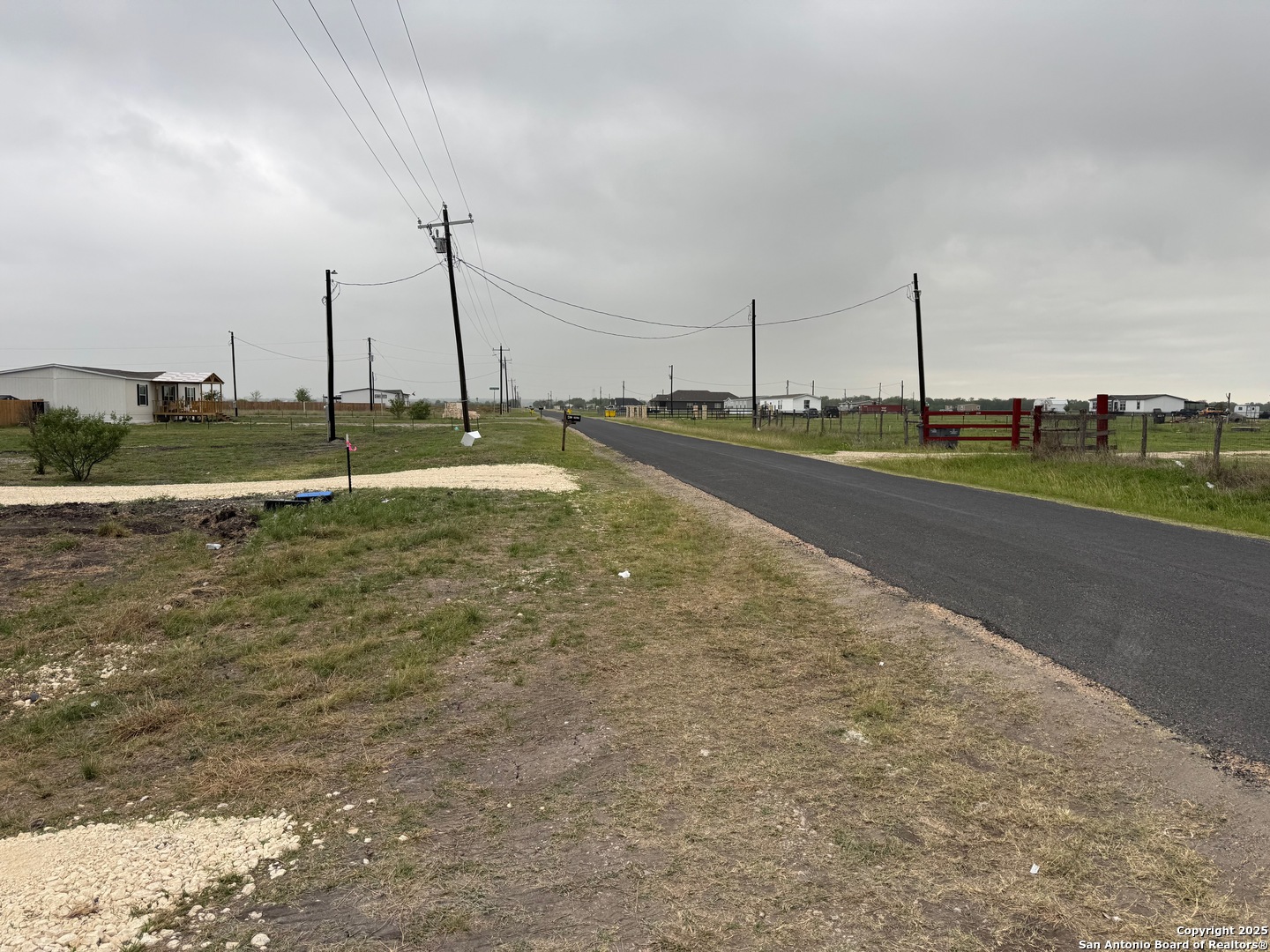 450 County Road 679 Natalia TX 78059