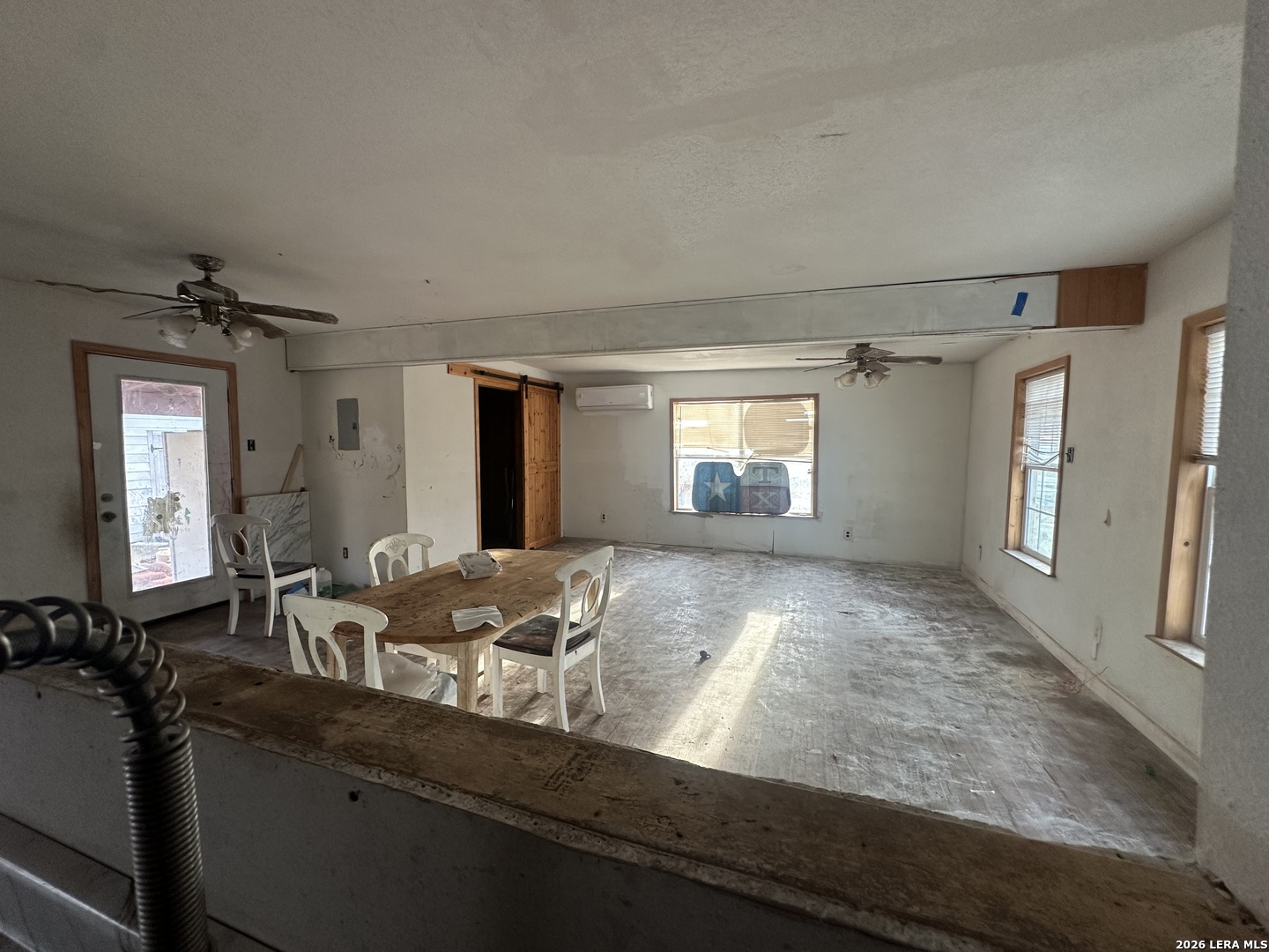122 Pleasant Valley San Antonio TX 78227