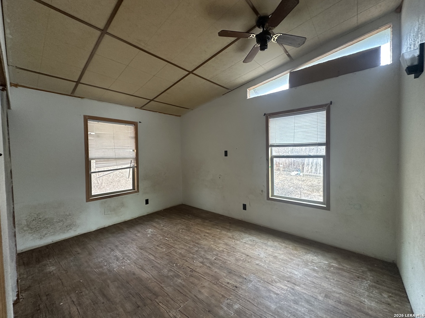 122 Pleasant Valley San Antonio TX 78227
