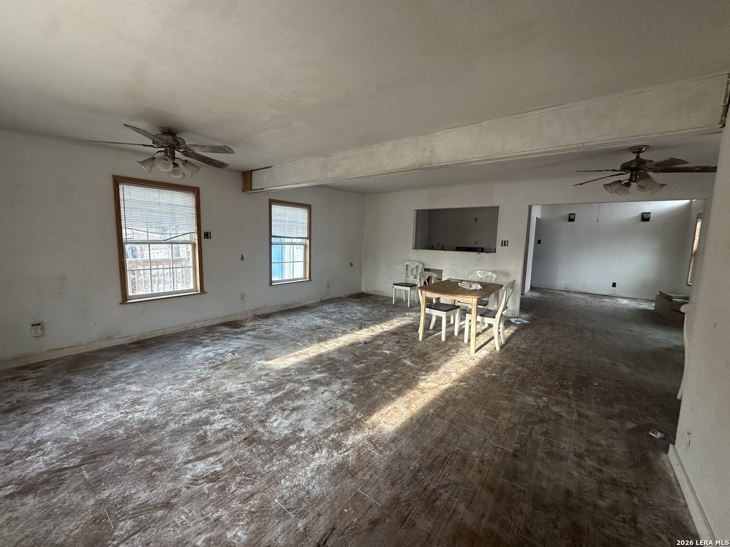 122 Pleasant Valley San Antonio TX 78227