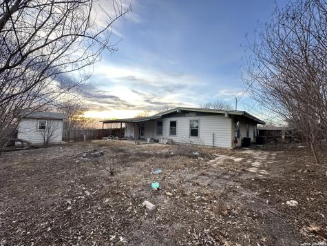 122 Pleasant Valley San Antonio TX 78227