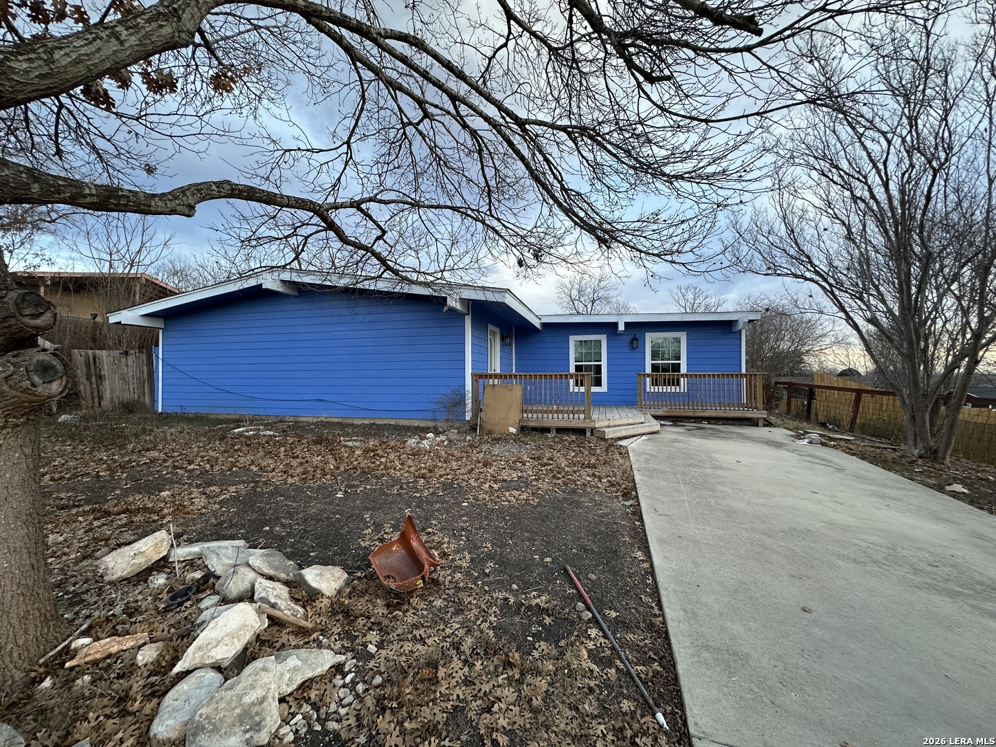 122 Pleasant Valley San Antonio TX 78227