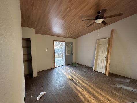 122 Pleasant Valley San Antonio TX 78227