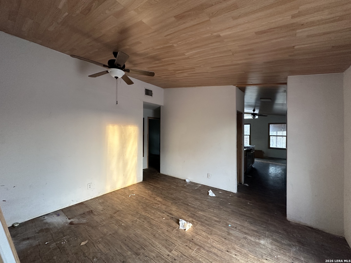 122 Pleasant Valley San Antonio TX 78227