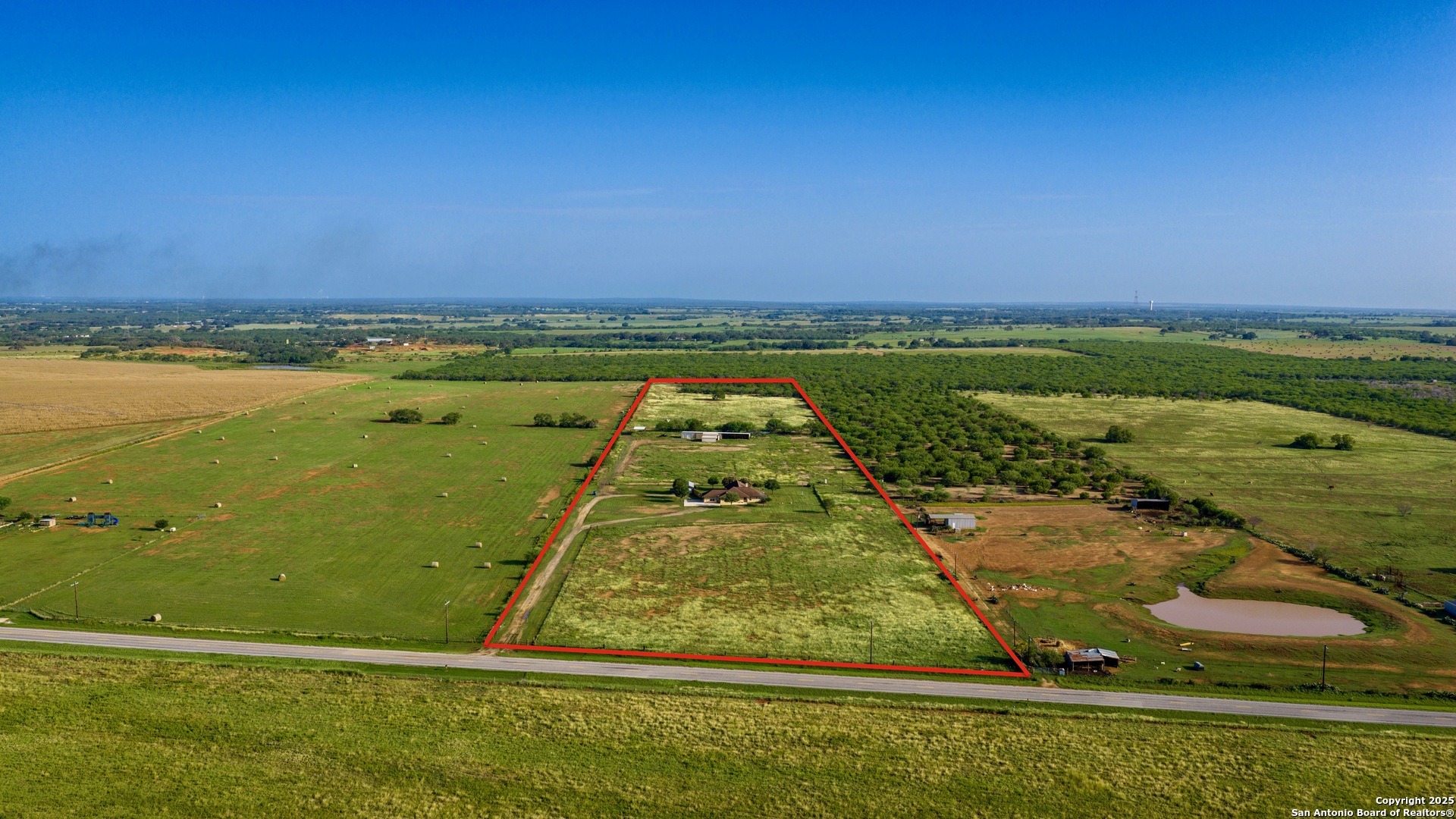 2387 Fm 537 Floresville TX 78114