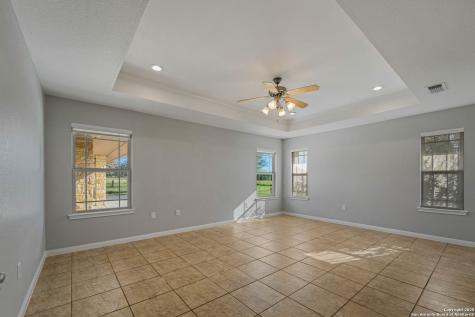 2387 Fm 537 Floresville TX 78114