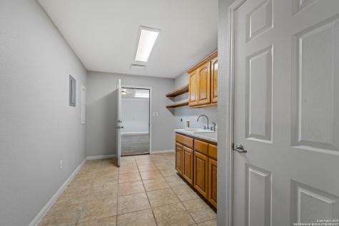 2387 Fm 537 Floresville TX 78114