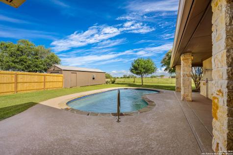 2387 Fm 537 Floresville TX 78114