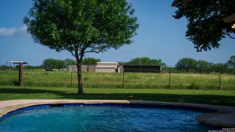 2387 Fm 537 Floresville TX 78114