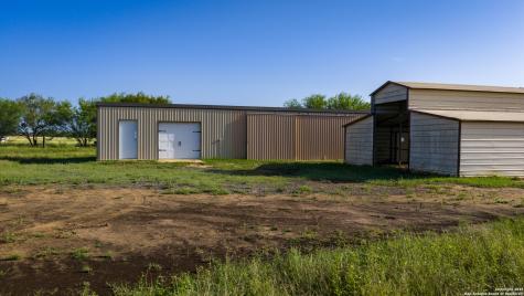 2387 Fm 537 Floresville TX 78114