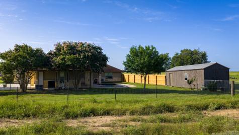 2387 Fm 537 Floresville TX 78114