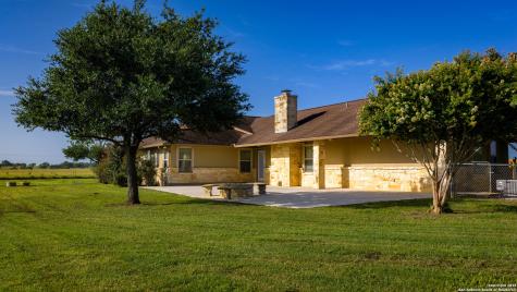 2387 Fm 537 Floresville TX 78114