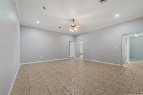 2387 Fm 537 Floresville TX 78114
