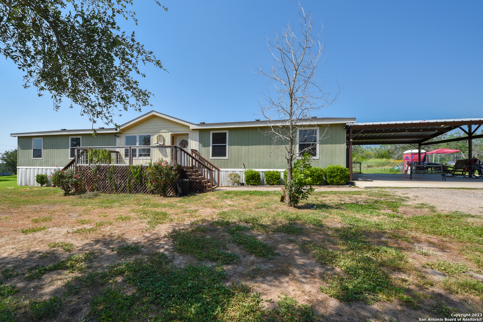 1999 W Fm 476 Poteet TX 78065