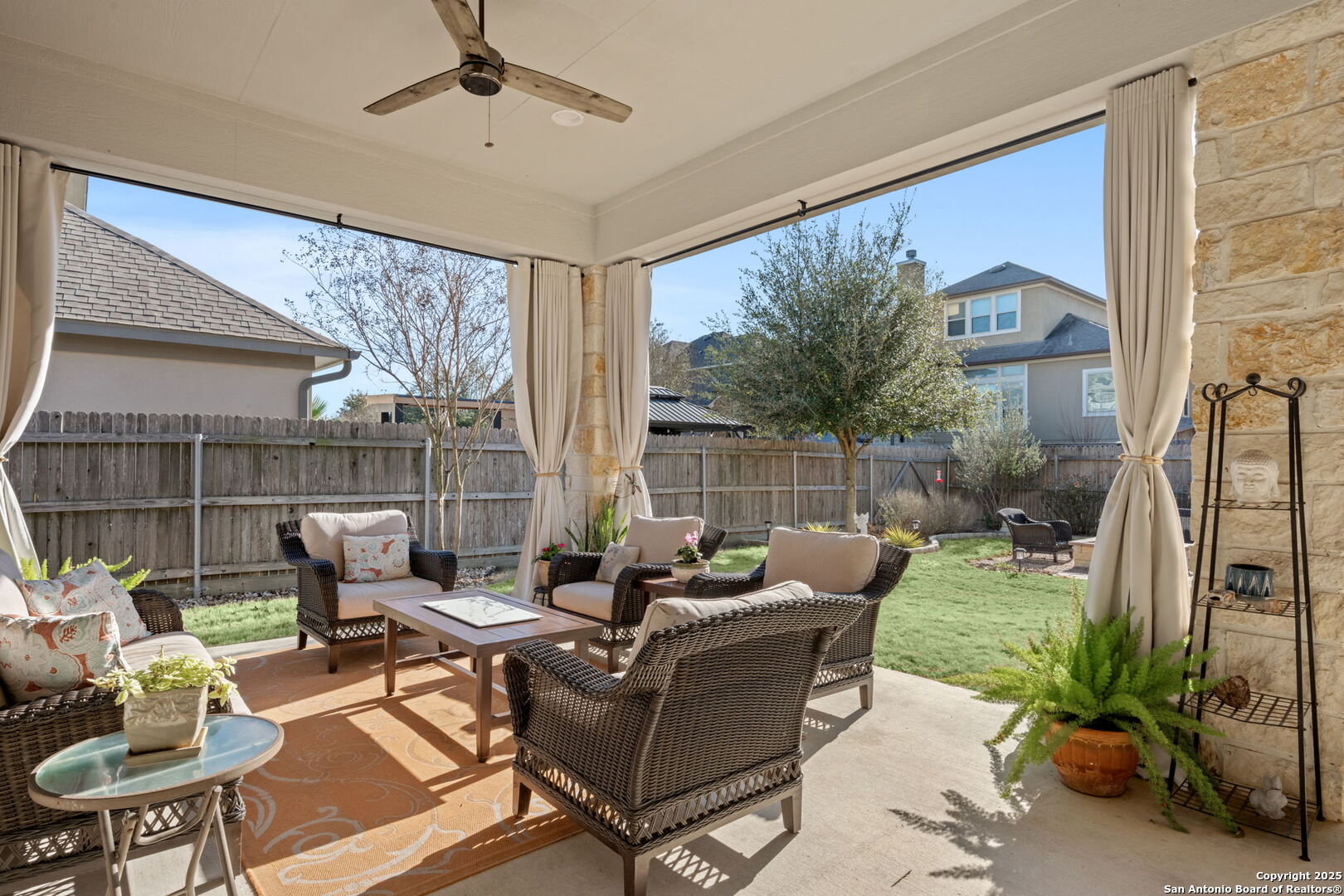 28827 Pfeiffers Gate Fair Oaks Ranch TX 78015